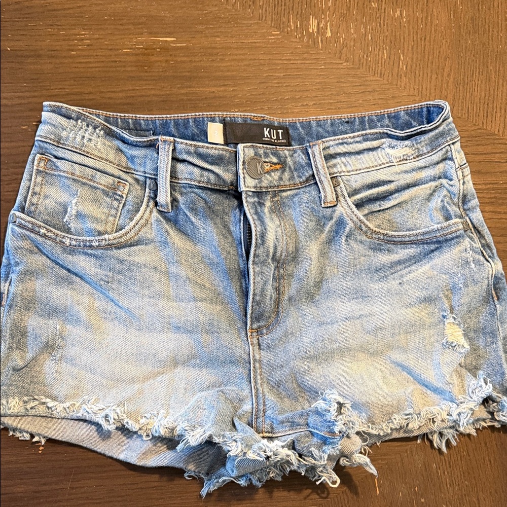 Kut from the Kloth Frayed Hem Jean Shorts - Light Blue